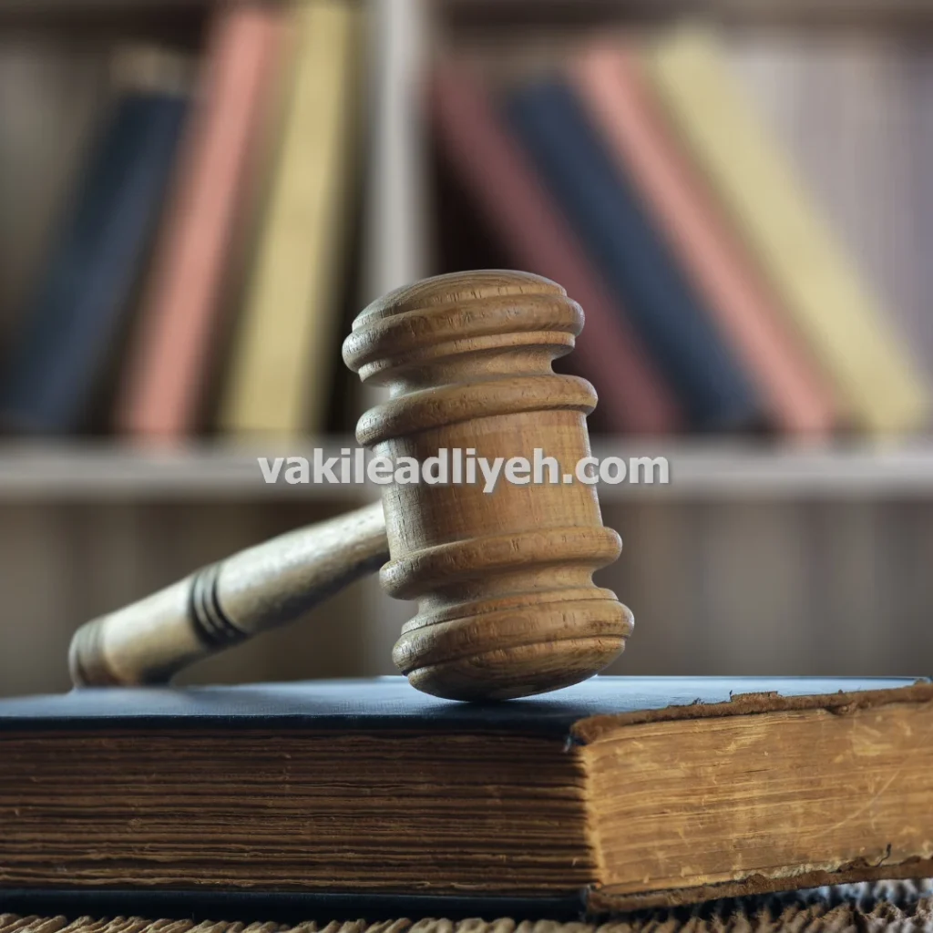 وکیل دادگستری جرایم کلاهبرداری خرید و فروش ملک در شیراز